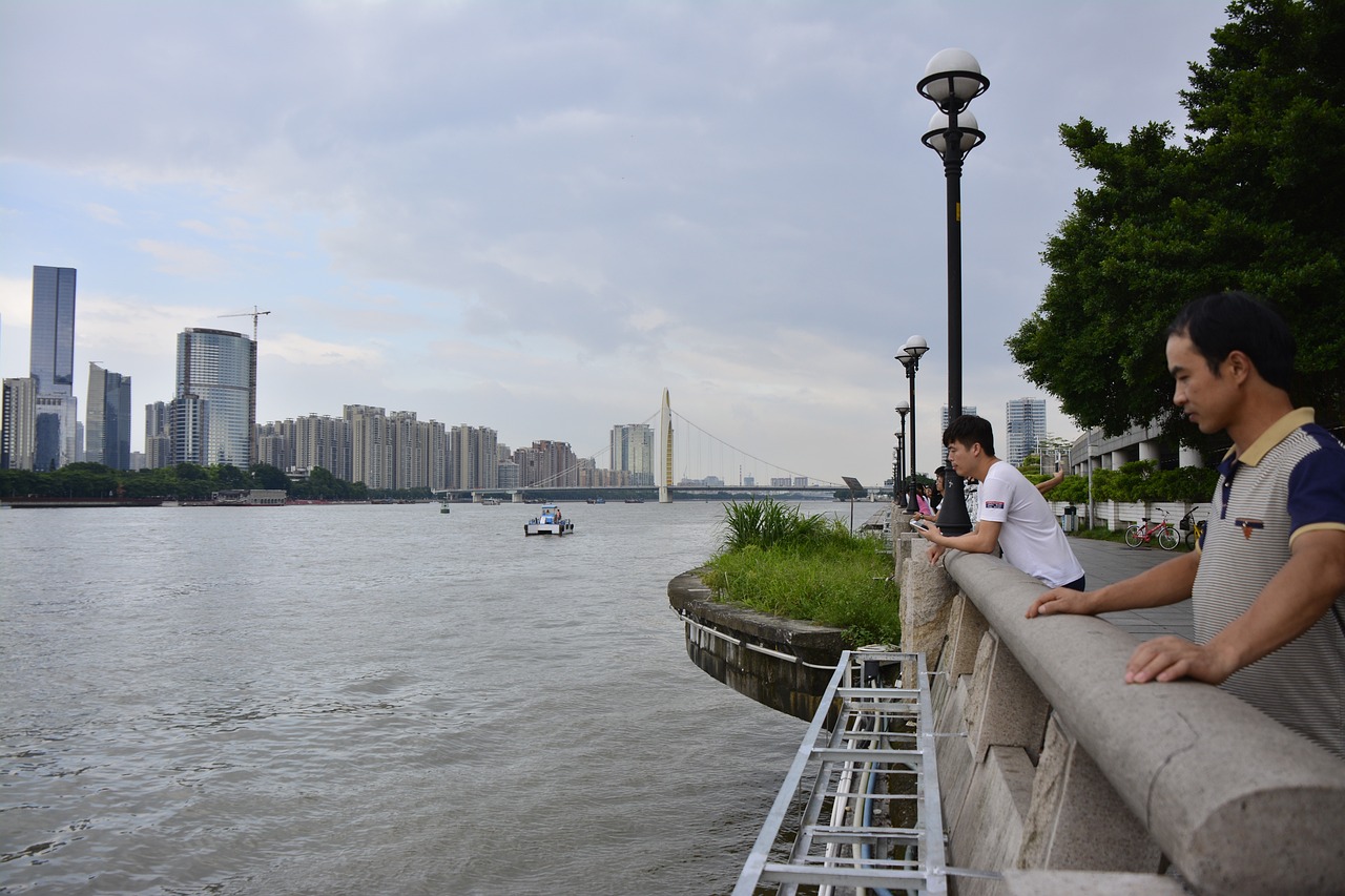 万州三桥迈向现代化建设的里程碑，最新动态与进展报告