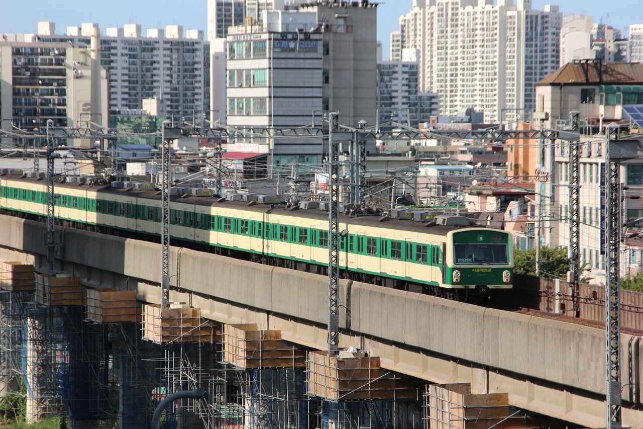 杭州新开通地铁重塑城市交通格局